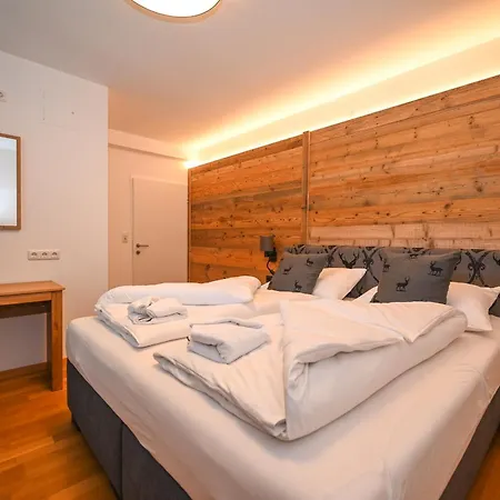 Apartment Domizil Thirteen With Sauna And Glacier View By In One