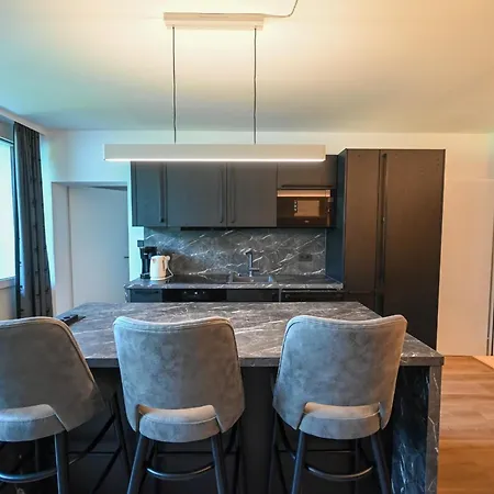 Domizil Thirteen With Sauna And Glacier View By In One Apartment Kaprun