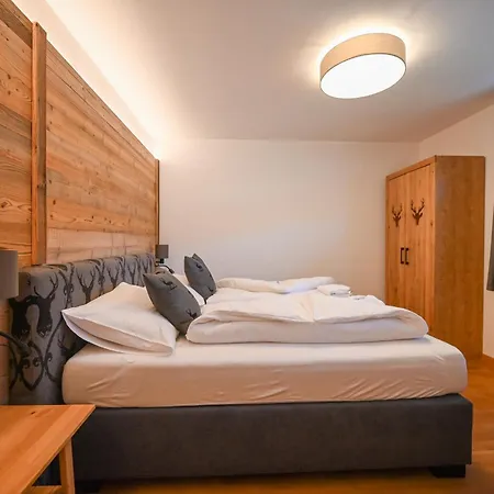 Apartment Domizil Thirteen With Sauna And Glacier View By In One *