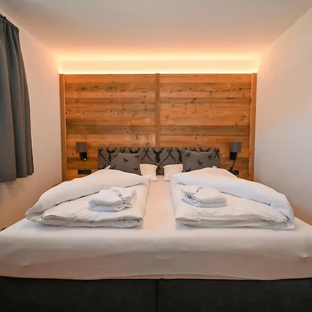 Domizil Thirteen With Sauna And Glacier View By In One Apartment