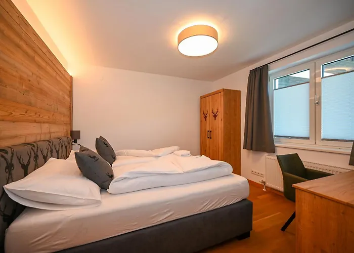 Domizil Thirteen With Sauna And Glacier View By In One Lägenhet Kaprun